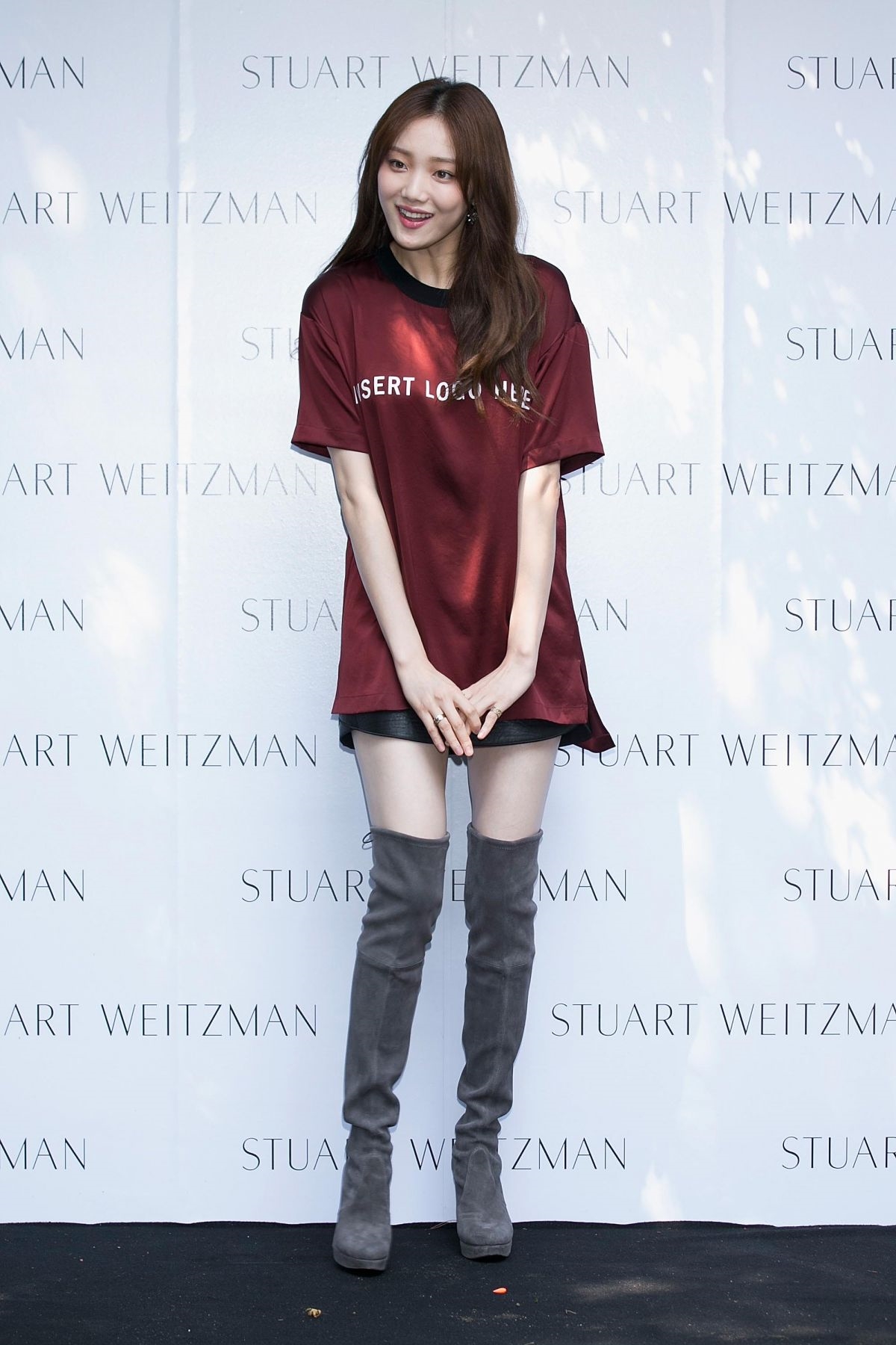 Knet tin rằng tỉ lệ cơ thể của Lee Sung Kyung là quá xuất sắc