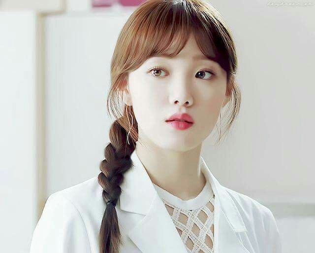 Cheese in the Trap, Doctors