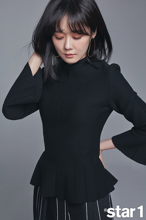 Jang Na Ra than 'khổ' than 'phiền' vì suốt ngày được khen trẻ đẹp