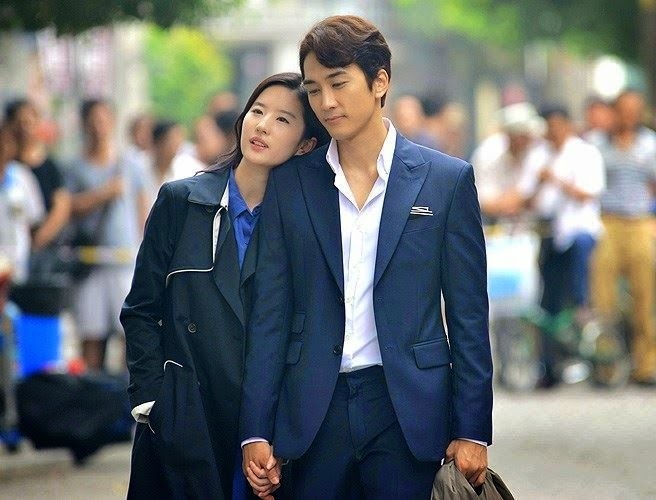 Phản ứng khác nhau của cư dân mạng trước tin Lưu Diệc Phi chia tay bạn trai Hàn Quốc