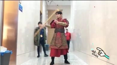 Khi Ngộ Không “thật giả” gặp nhau sau hậu trường