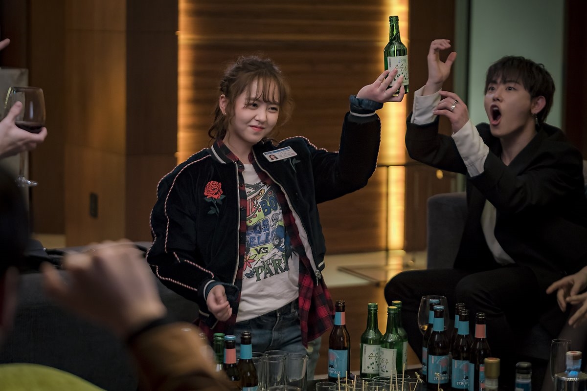 Kim So Hyun khiến fan ngỡ ngàng với tạo hình cổ trang trong phim mới