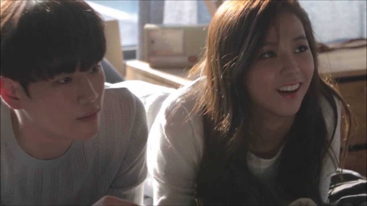 Những idol Hàn này đã từng được đồng nghiệp mời đóng chung MV