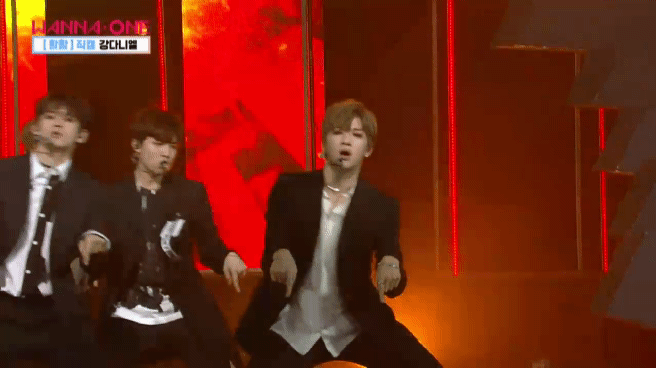 4 nam thần fancam phủ sóng 10 video "hot" nhất năm 2017 trên Naver