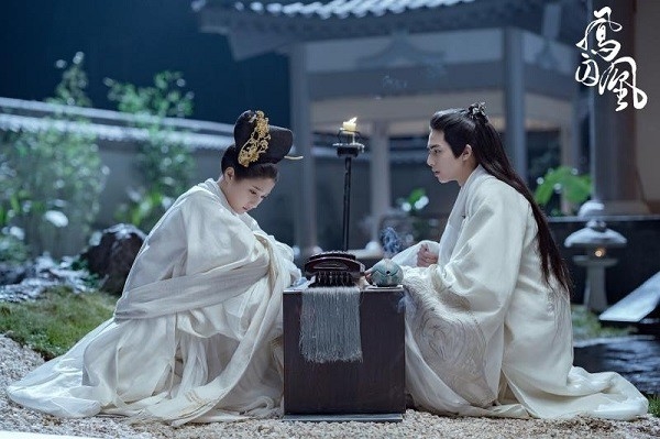 Bên lề những tiêu cực, Phượng Tù Hoàng vẫn còn nhiều ưu điểm đáng xem