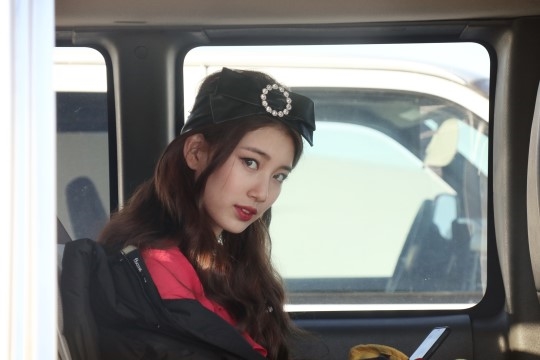 Suzy tung clip hậu trường đẹp xuất thần trước khi tung MV chính thức