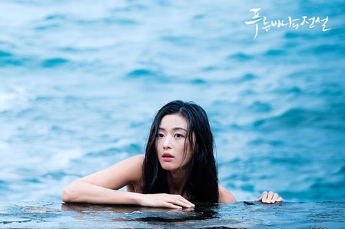 Sao Hàn hy sinh đóng phim, sao Trung lại chỉ biết dùng thế thân