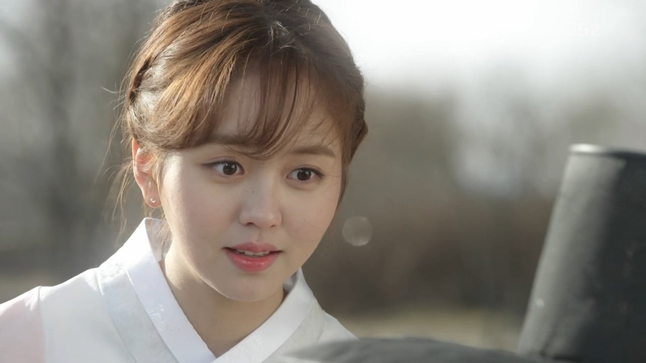 Ấn tượng cảnh Kim So Hyun liên tục ngã xuống nước lạnh trong phim mới