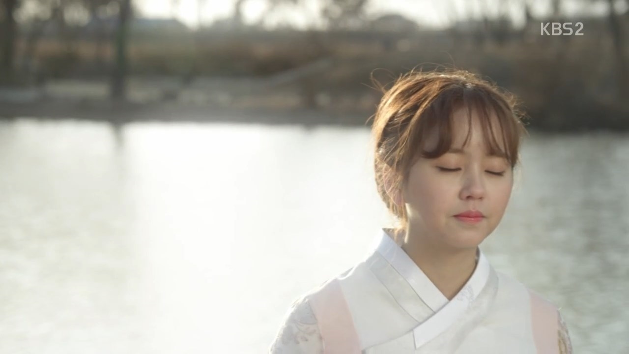 Ấn tượng cảnh Kim So Hyun liên tục ngã xuống nước lạnh trong phim mới
