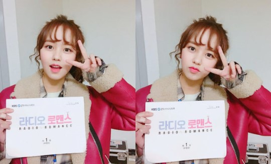 Kim So Hyun mặc váy thổ cẩm xinh như mộng