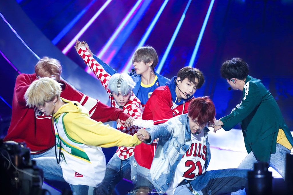 Lấy BTS làm cái cớ cho sự tụt dốc của SM, show truyền hình gây phẫn nộ