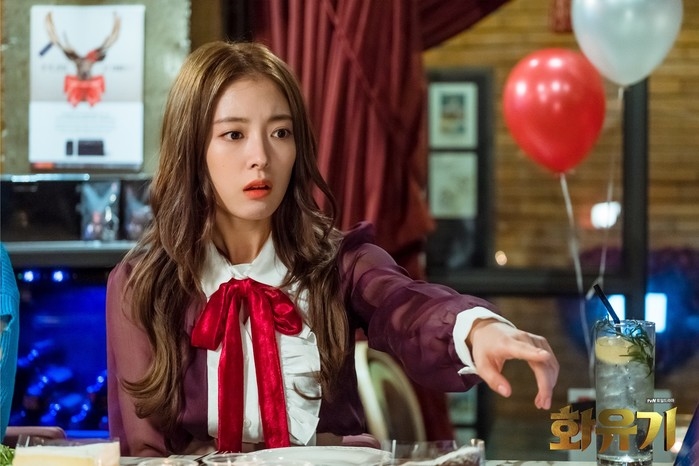 Sao nhí Lee Se Young lột xác thành "mỹ nhân cương thi" xinh ngây ngất