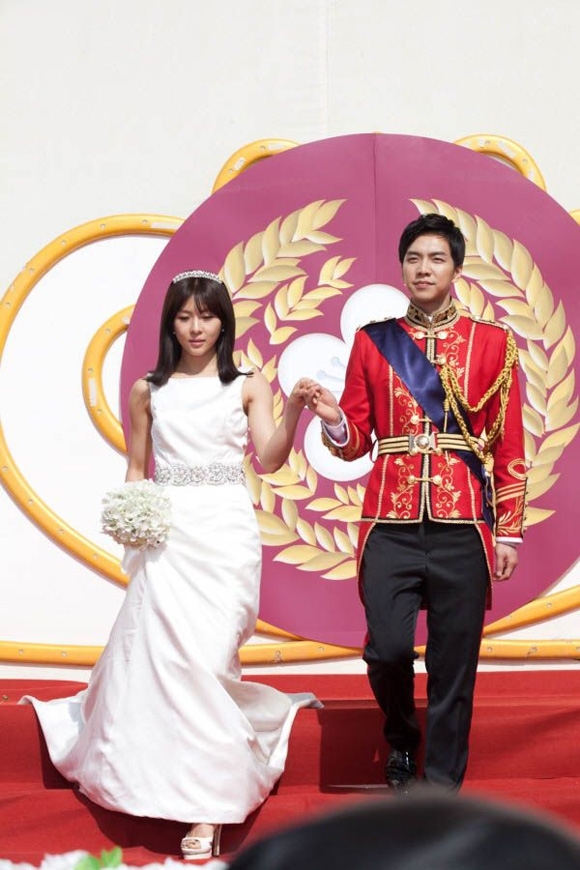 Ai là người tình đẹp đôi nhất với Lee Seung Gi trên màn ảnh?