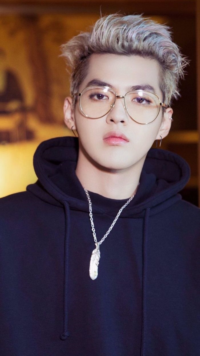 Mối quan hệ của các thành viên EXO giờ ra sao?