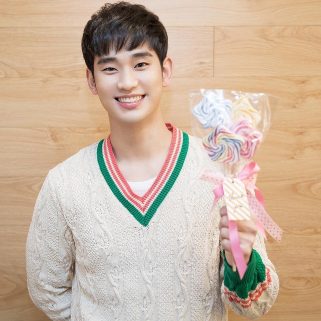 Những món quà ngọt ngào sao Hàn tặng fan nhân ngày Valentine's