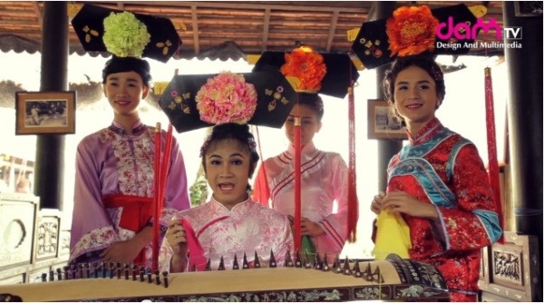 Huỳnh Lập lên mạng xã hội xứ Trung vì là Hạ Tử Vy xấu nhất lịch sử