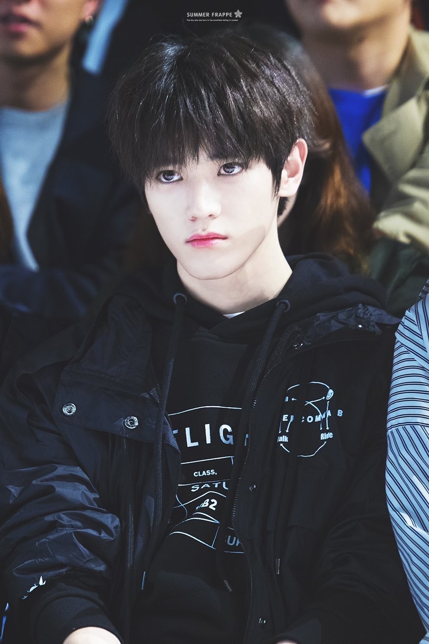 Những điều cấm kỵ fan tuyệt đối không bao giờ nói trước mặt idol