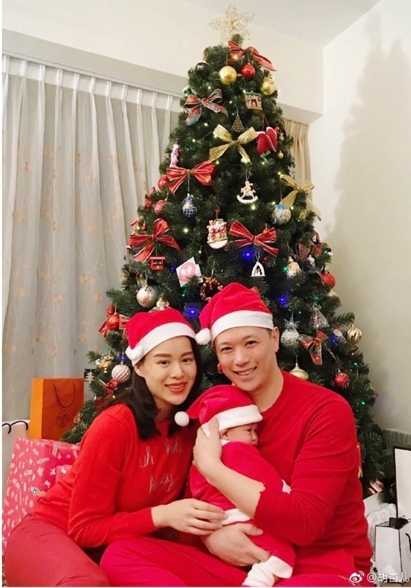Hồ Hạnh Nhi hoảng loạn vì mất giấy tờ không thể về nhà ăn tết