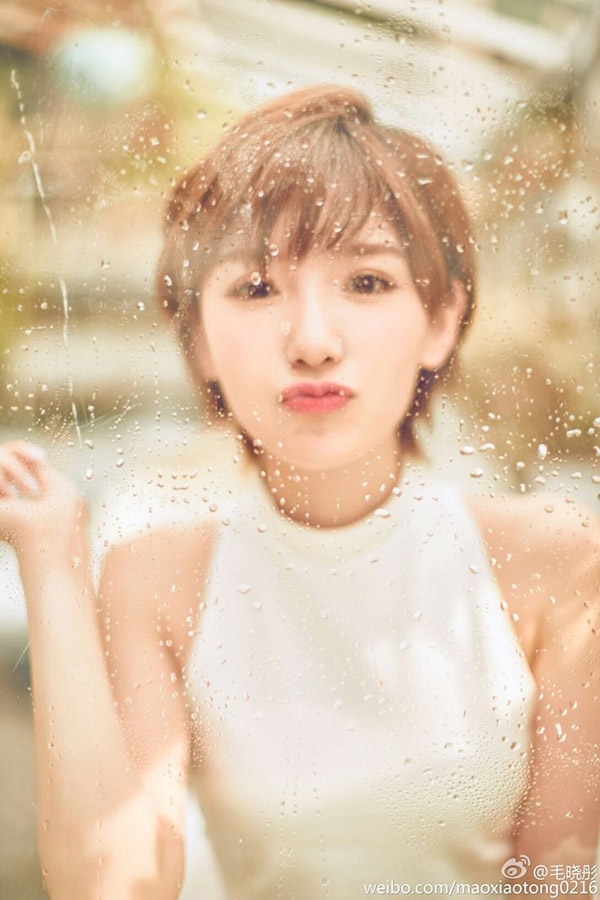 Những người đẹp Hoa ngữ mãi chẳng chịu lớn khiến fan yêu thương mãi