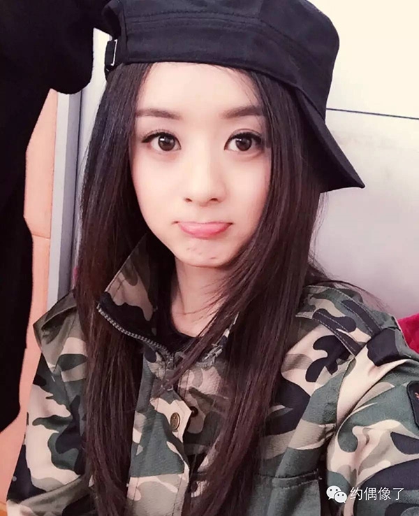 Những người đẹp Hoa ngữ mãi chẳng chịu lớn khiến fan yêu thương mãi