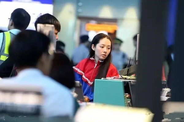 Lật tẩy bí mật diễn sâu của dàn sao Hoa ngữ ở sân bay