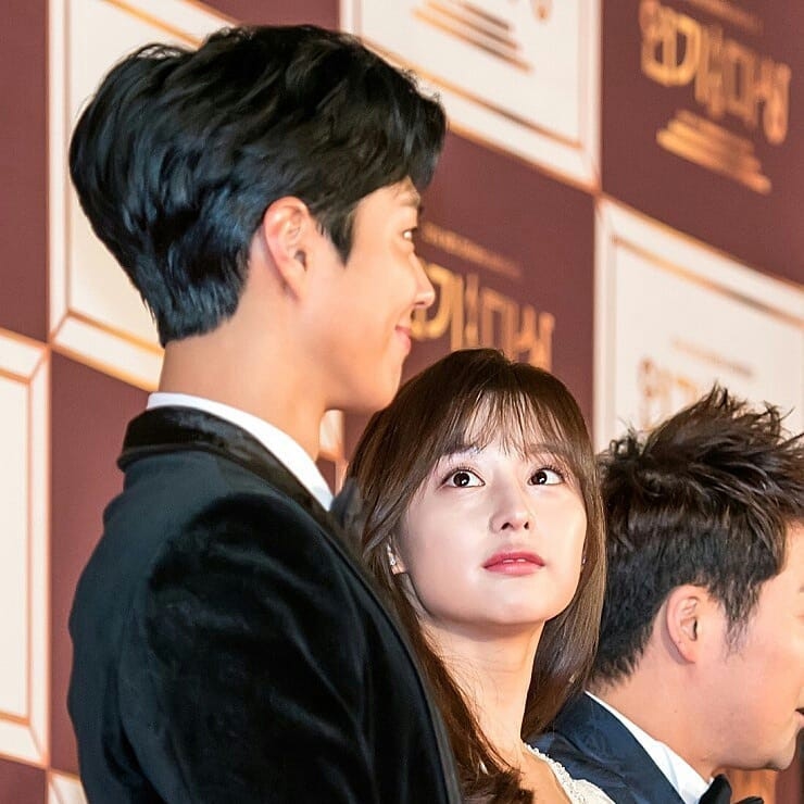 Park Bo Gum quá đẹp trai khiến hàng loạt mỹ nhân nhìn đắm đuối