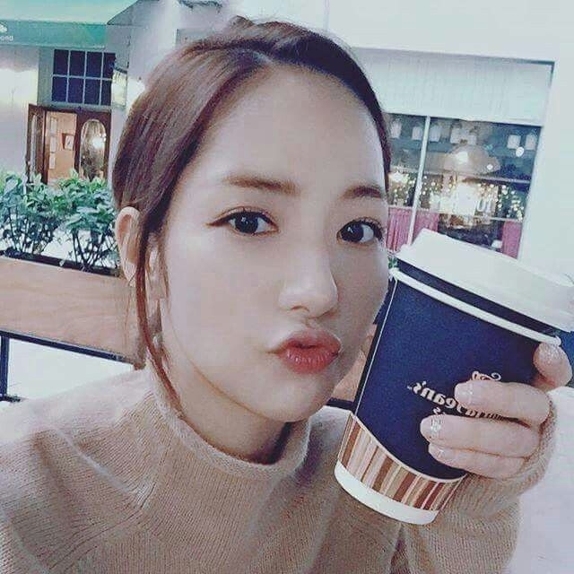 Những mỹ nhân dao kéo đẹp nhất showbiz Hàn