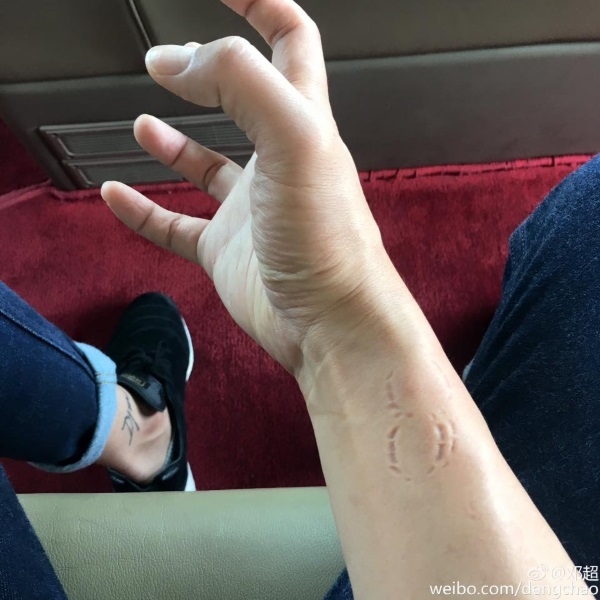 Tôn Lệ kể xấu Đặng Siêu khiến fan cười đau bụng