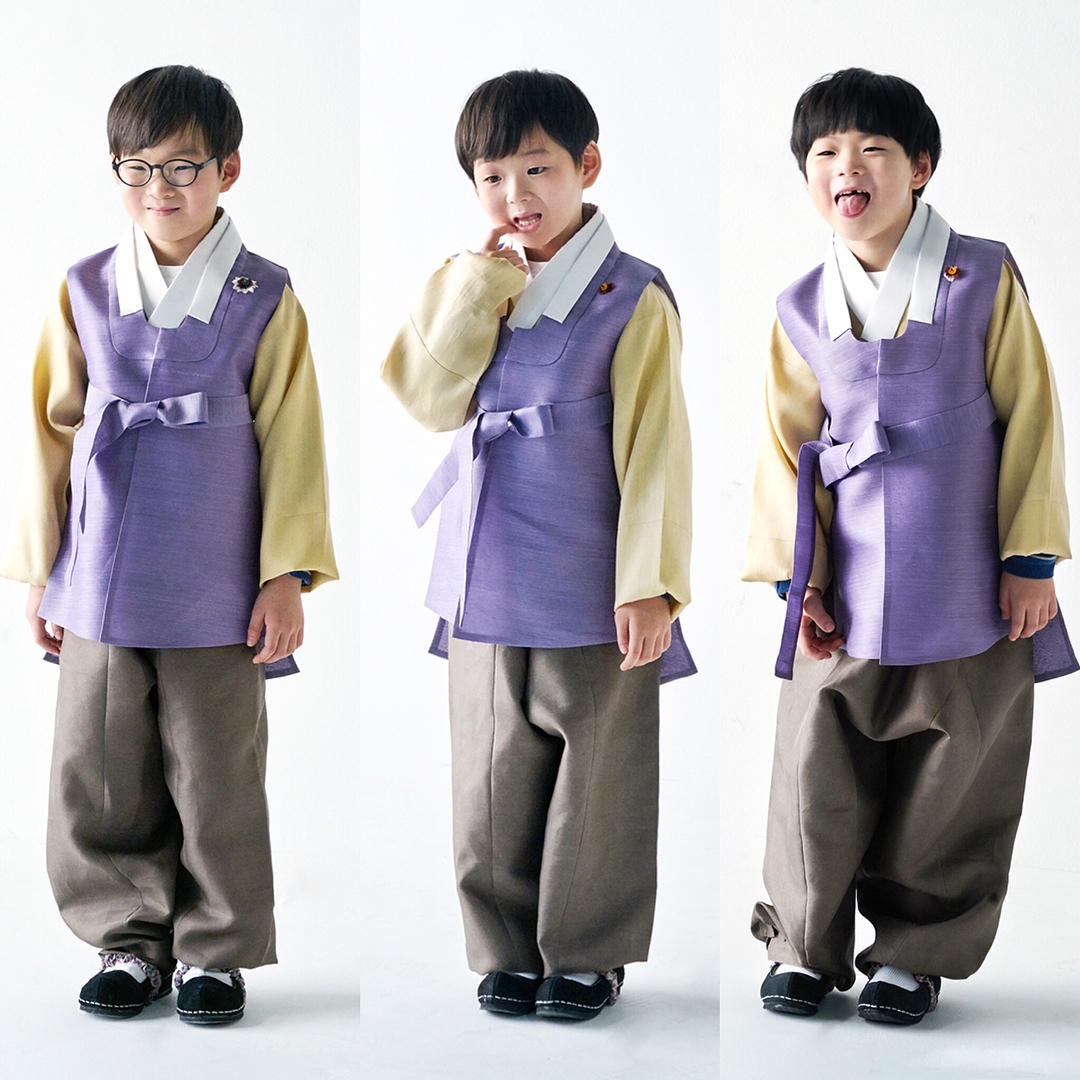Bộ ba Dae-Min-Man mặc hanbok cực yêu chúc mừng năm mới