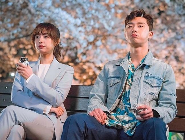 Đây là 7 điểm sáng hiếm hoi của phim truyền hình Hàn 2017 giữa một năm toàn "bom xịt" - 12