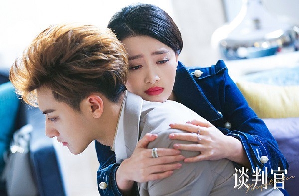 Hoa Du Ký - Người Đàm Phán: Phim nào 'hot' hơn trong mắt khán giả