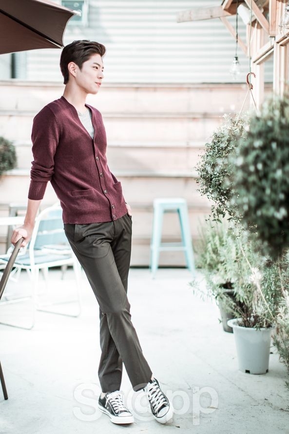 Park Bo Gum gây sốc với thân hình cơ bắp