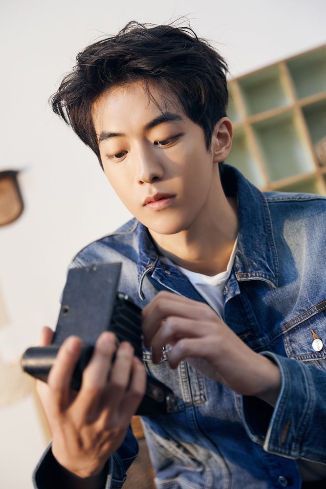 Nam Joo Hyuk tung bộ ảnh mới chủ đề bốn mùa cực đẹp mừng sinh nhật