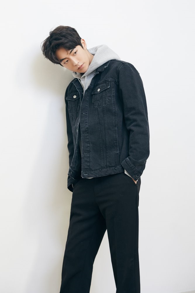 Nam Joo Hyuk tung bộ ảnh mới chủ đề bốn mùa cực đẹp mừng sinh nhật
