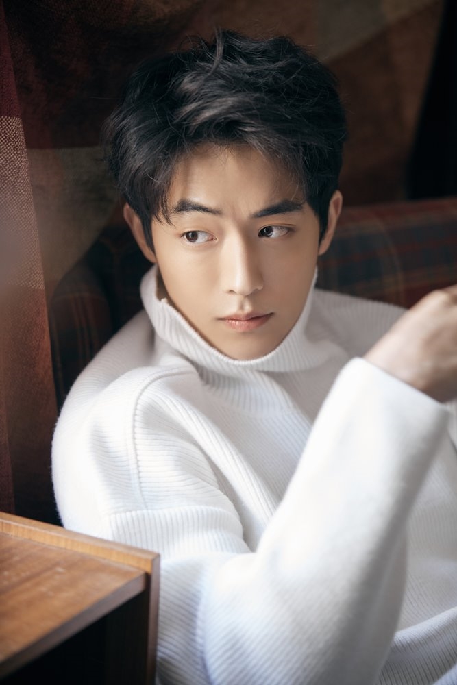 Nam Joo Hyuk tung bộ ảnh mới chủ đề bốn mùa cực đẹp mừng sinh nhật