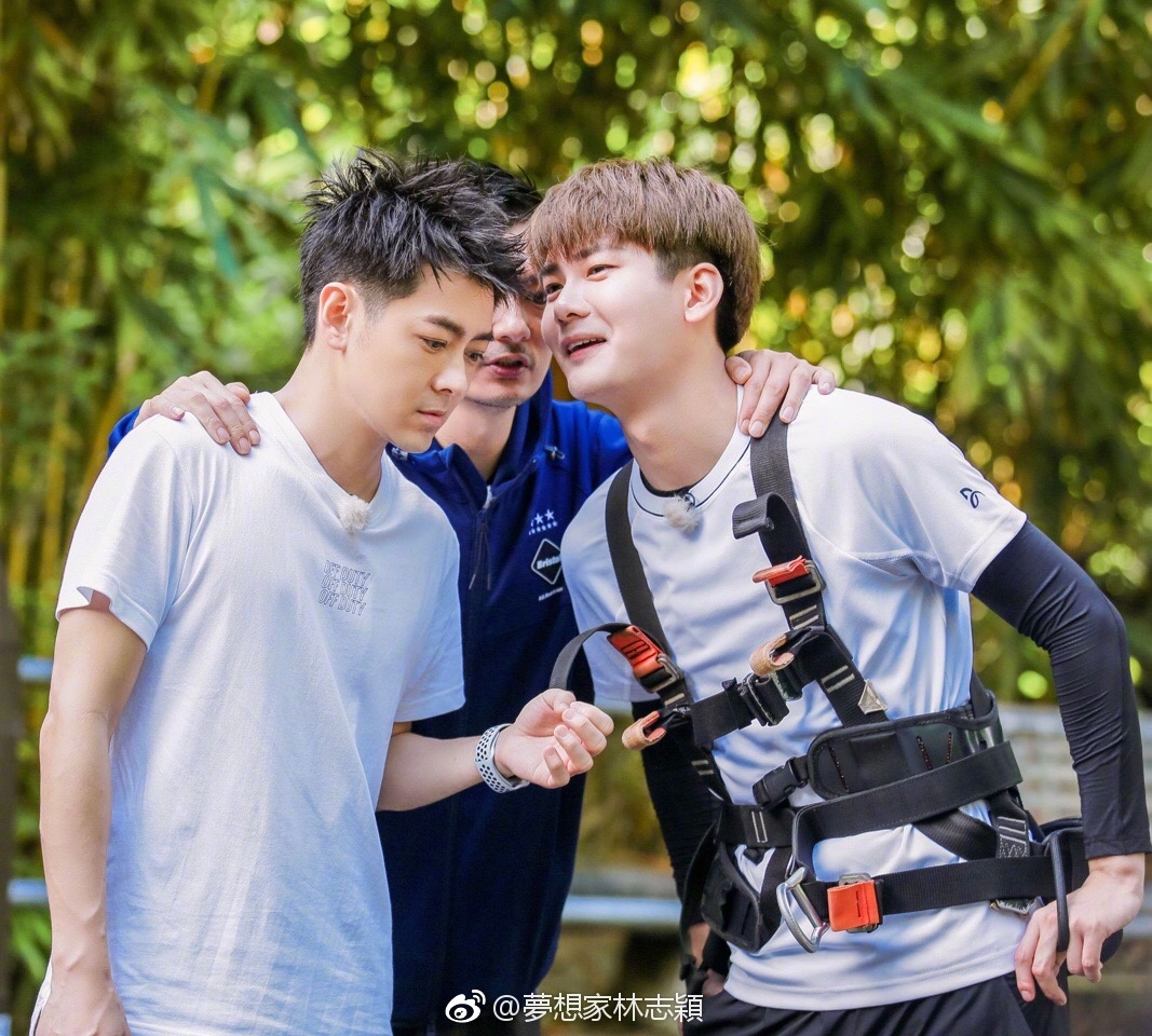Lâm Chí Dĩnh, Hùng Tử Kỳ và Hồ Nhất Thiên nổi bật trong show thực tế