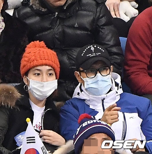 Lee Byung Hun - Lee Min Jung rủ nhau đi xem Olympic ủng hộ nước nhà