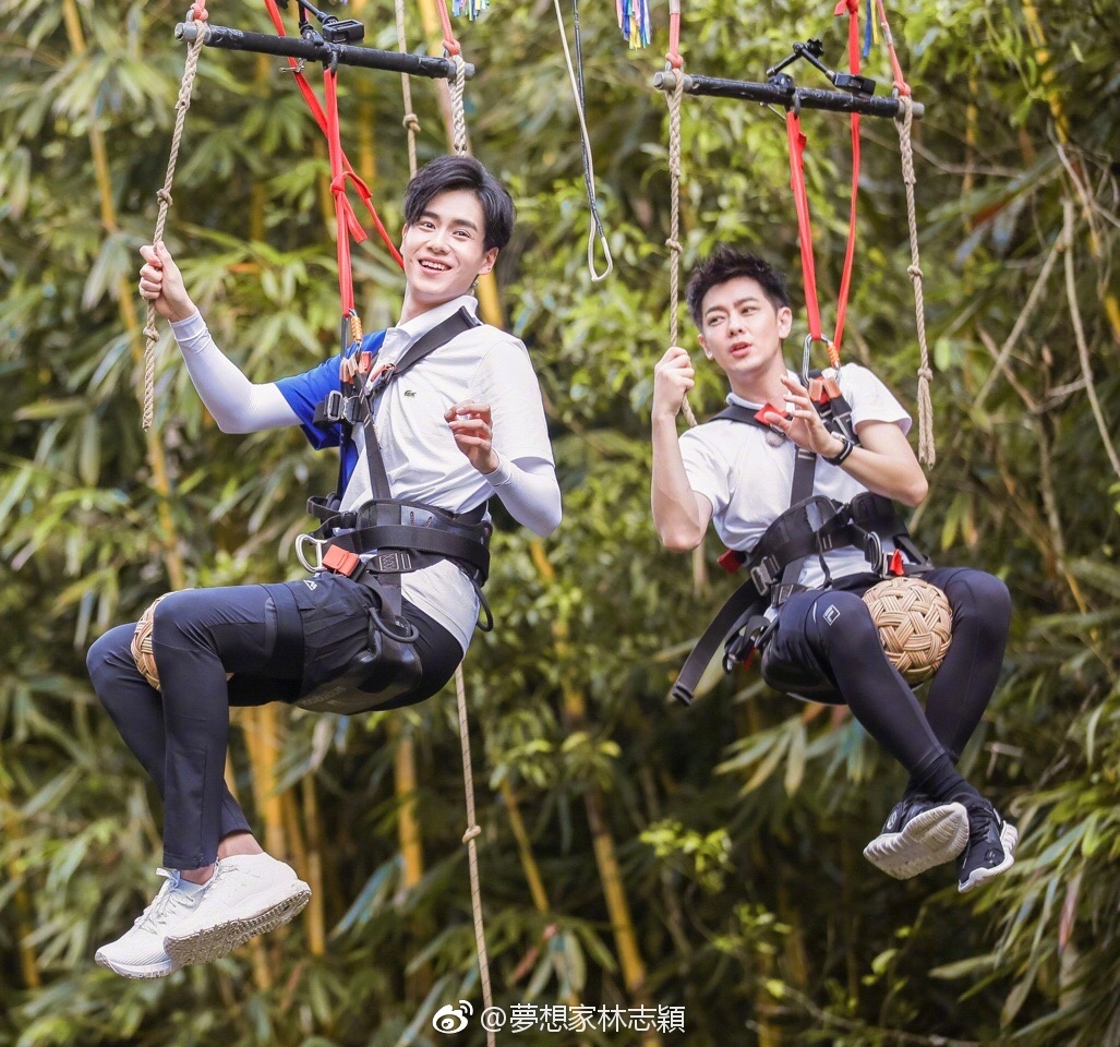 Lâm Chí Dĩnh, Hùng Tử Kỳ và Hồ Nhất Thiên nổi bật trong show thực tế