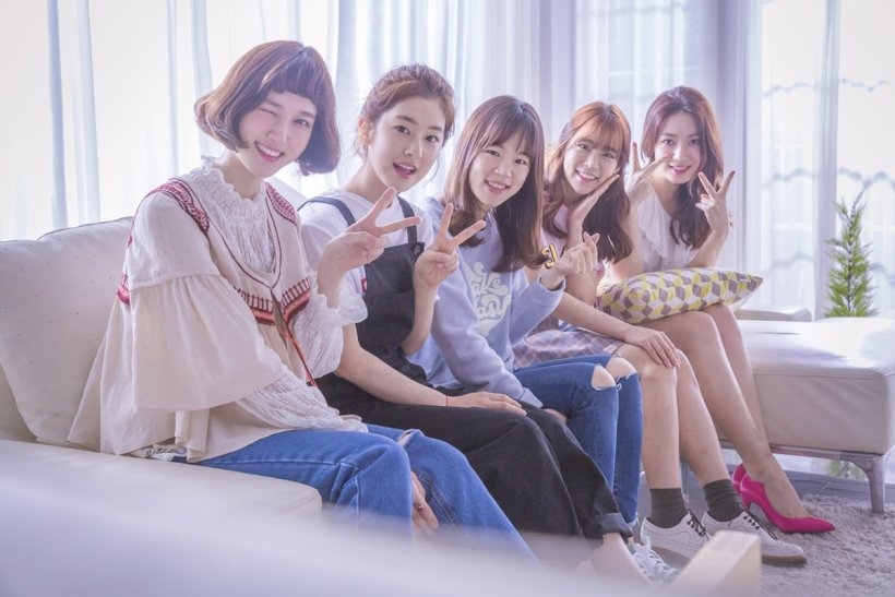 6 bộ phim Hàn cực hài hước rất phù hợp xem ngay để giảm stress