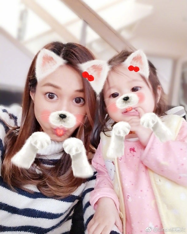 Hoa đán TVB Chung Gia Hân mang thai lần 2 khiến fan vừa mừng vừa lo