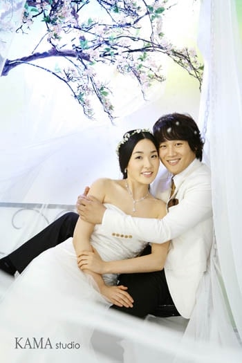 5 anh chồng quốc dân lãng mạn, chiều vợ hết nấc của showbiz Hàn