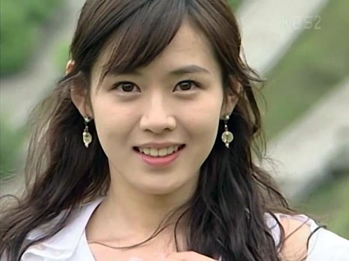 So sánh các thế hệ nữ thần màn ảnh Hàn Quốc, Suzy cũng "chưa là gì"