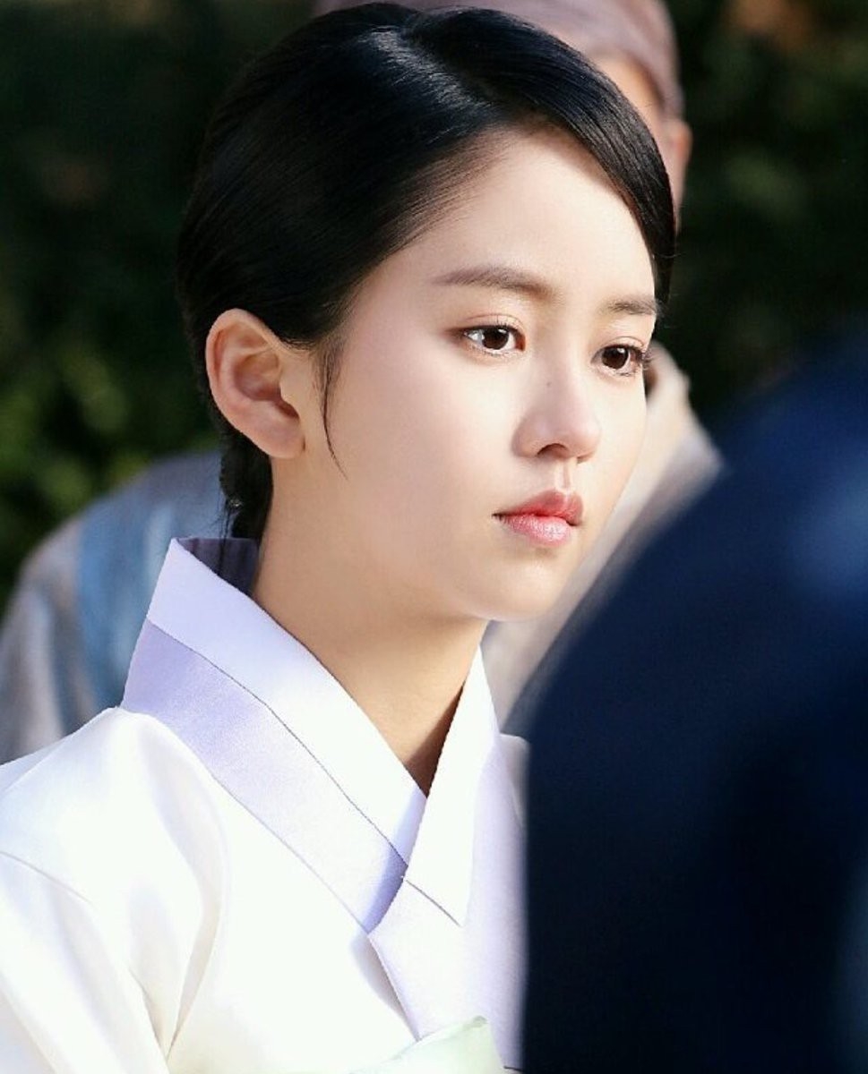 Kim Yoo Jung và Kim So Hyun ai đẹp hơn
