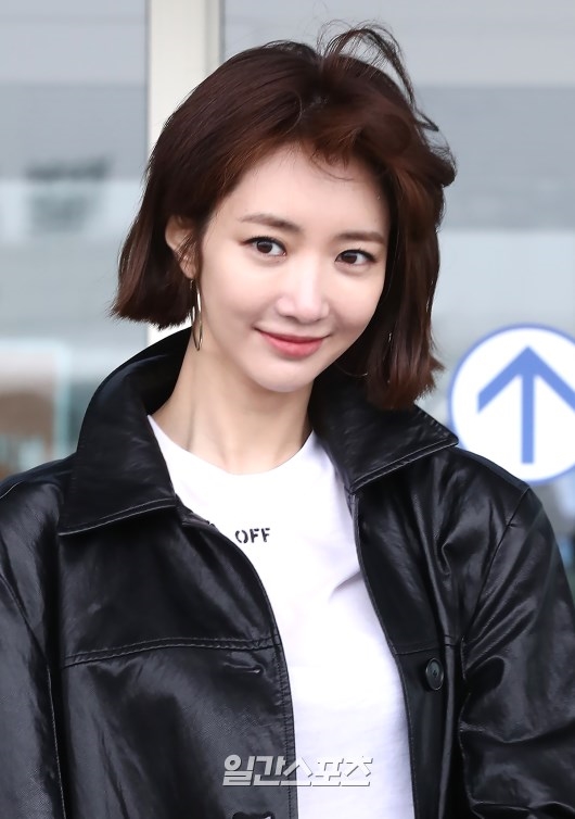 Shin Se Kyung - Go Jun Hee tự tin khoe sắc với mái tóc ngắn cá tính