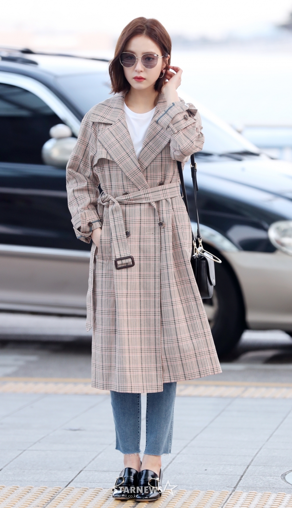 Shin Se Kyung - Go Jun Hee tự tin khoe sắc với mái tóc ngắn cá tính