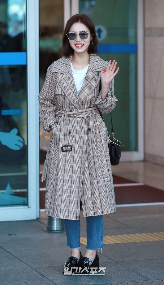Shin Se Kyung - Go Jun Hee tự tin khoe sắc với mái tóc ngắn cá tính