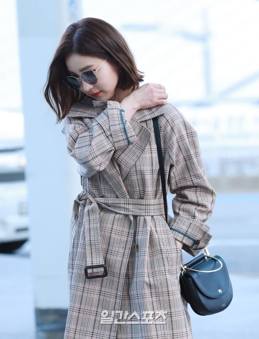 Shin Se Kyung - Go Jun Hee tự tin khoe sắc với mái tóc ngắn cá tính
