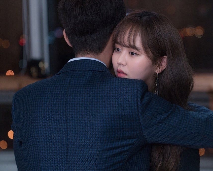Kim So Hyun ngượng ngùng sau cảnh hôn trong Radio Romance