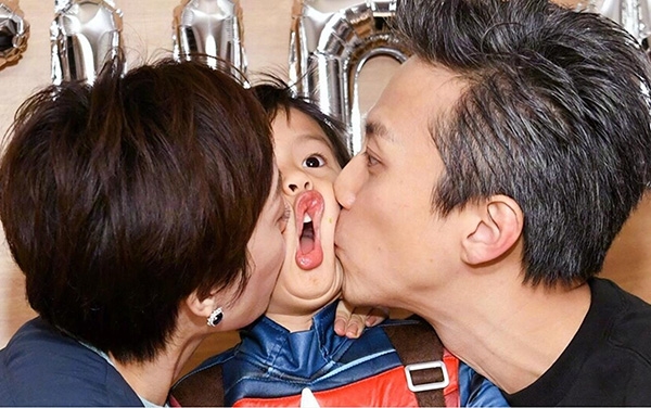 Tôn Lệ mượn lời con trai để kể xấu ông xã Đặng Siêu khiến fan cười bò