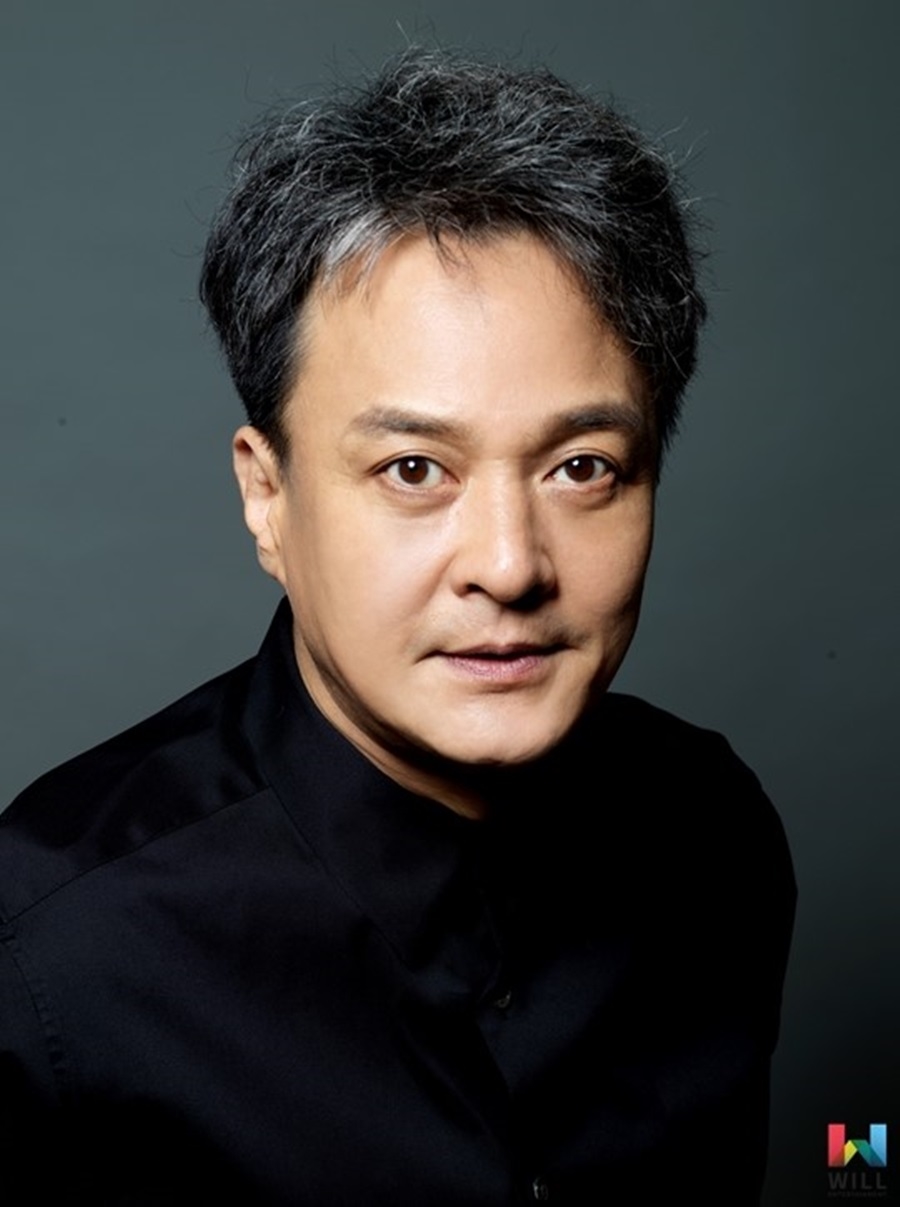Jo Min Ki tự tử sau khi bị nghi ngờ quấy rối tình dục nữ sinh đại học?